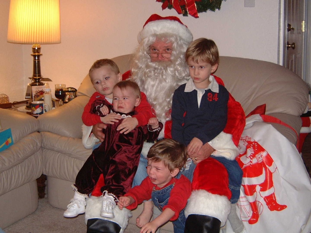 Hildebrand Christmas ScreenSaver/1024x768_2002-12-24 Christmas Eve 30.jpg